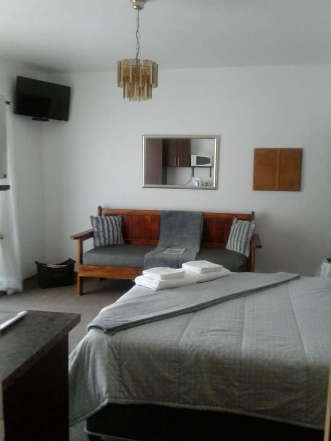 Karoo View Guesthouse Cradock Exterior photo
